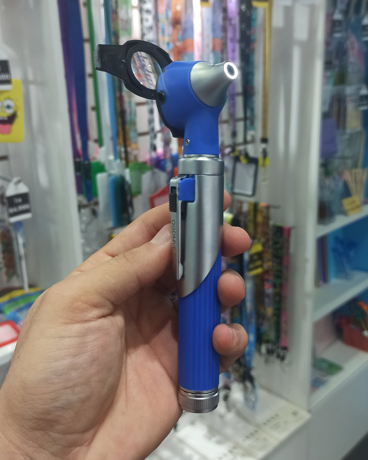 Otoscopio LED Profesional